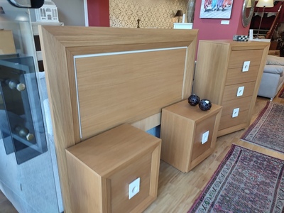 DORMITORIO ROBLE CON DETALLES EN LACA