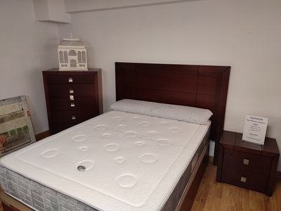 DORMITORIO CEREZO Y NOGAL