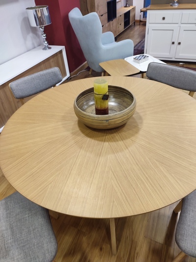 MESA 120 ROBLE+4 SILLAS