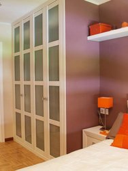 Puertas batientes Muebles a medida