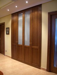 Puertas batientes Muebles a medida