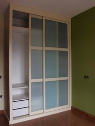 Puertas correderas Muebles a medida