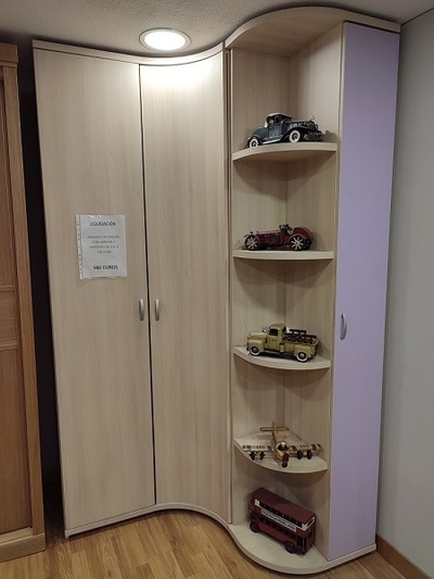 ARMARIO RINCONERO CON LIBRERIA Y ZAPATERO